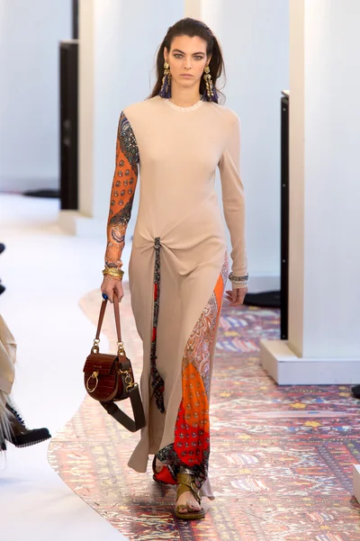 Look 17